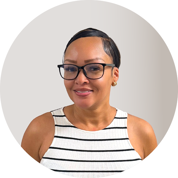 Andrea Taylor headshot