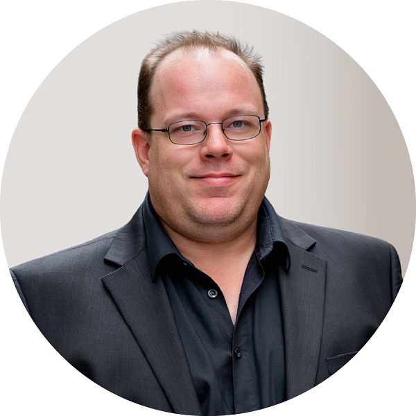 Andrew Moffitt headshot